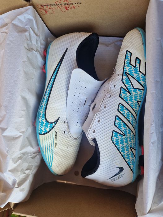 Ghete Nike VAPOR 15 CLUB FG/MG