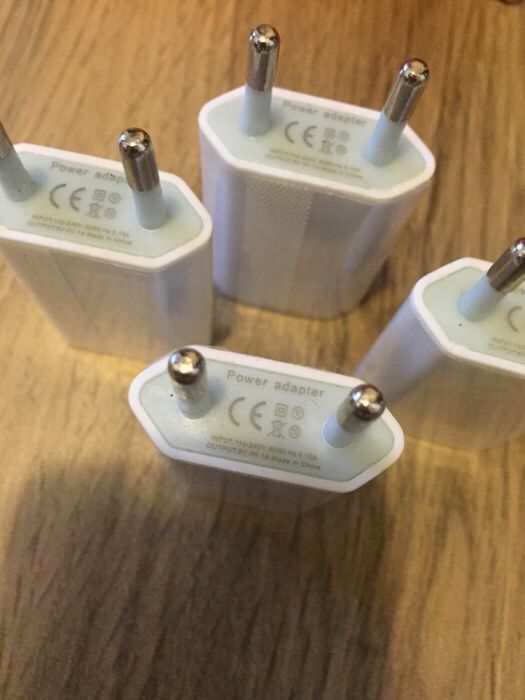 Incarcatoare/Accesorii iPhone/Samsung (cabluri/adaptoare/căști)