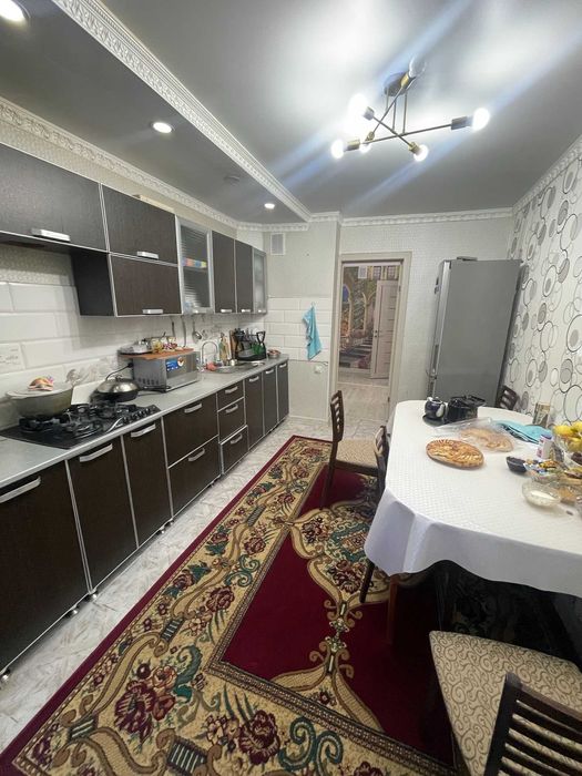 Продам 2 комнатную 12 микрорайон