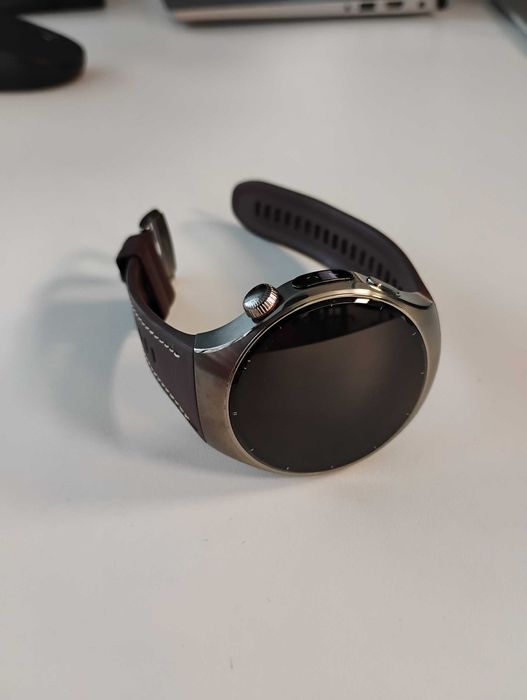 HUAWEI WATCH 5 46мм. на 2 месеца без забележки