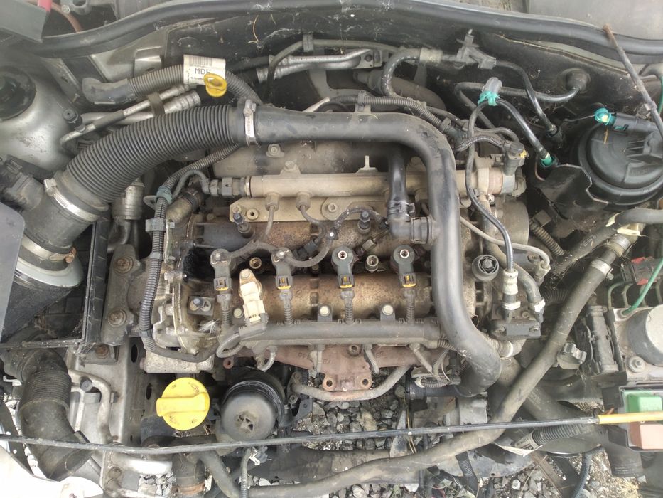 Опел Корса opel  Corsa  1.3  дизел само на части