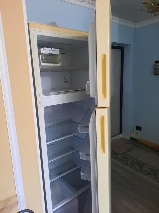 Холодильник самсунг