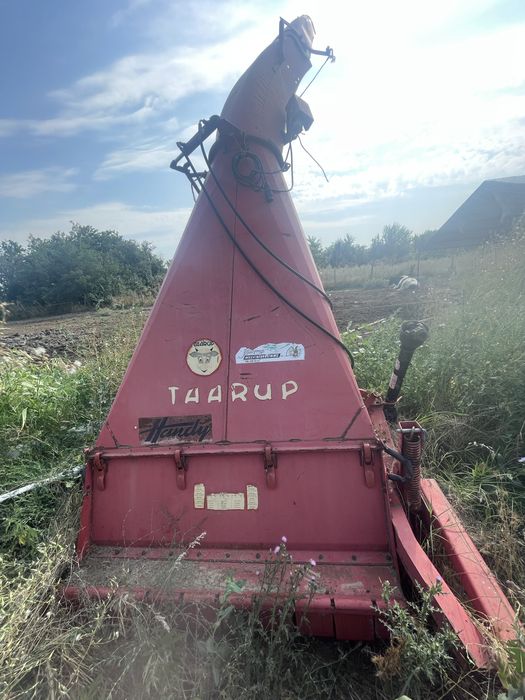 Tocătoare siloz Taarup – furaj verde / porumb / lucernă – stare bună