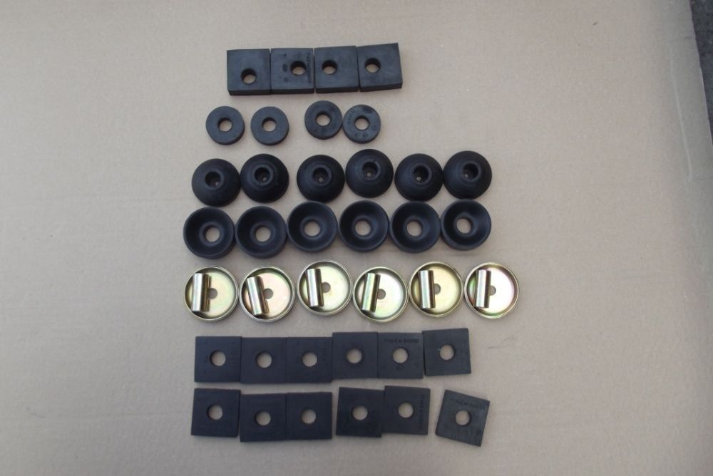 Kit bucse Caroserie Suzuki Samurai SJ 1984-2004 bucse sasiu caroserie