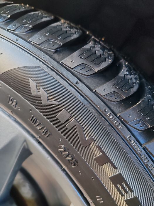 Продавам оригинални джанти 17 5x112 за Vw passat b8