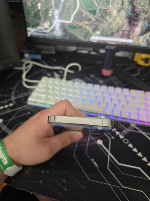 Vand iPhone 14 pro max 84 sănătate baterie
