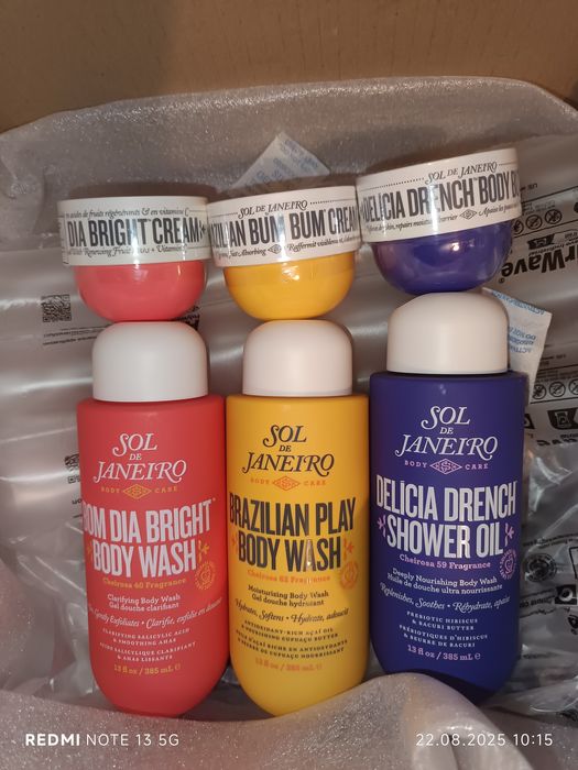 Sol  de  Janeiro & Calvin Klein