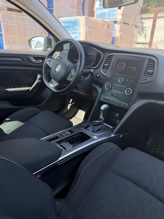 Renault Megane Grandtour LIMITED 1.3 TCe 140 CP Automată – CarPlay – 08/2019