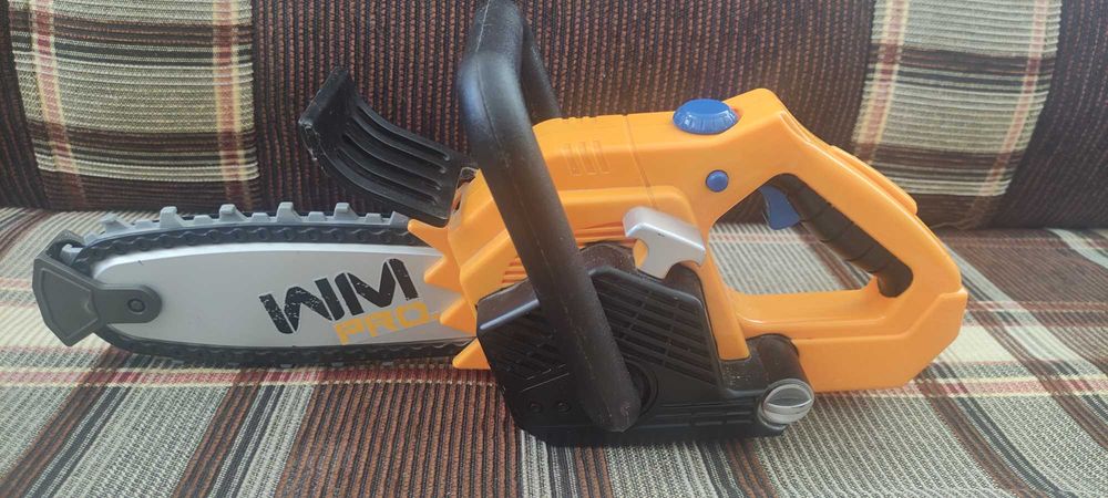 Детска резачка за дърва