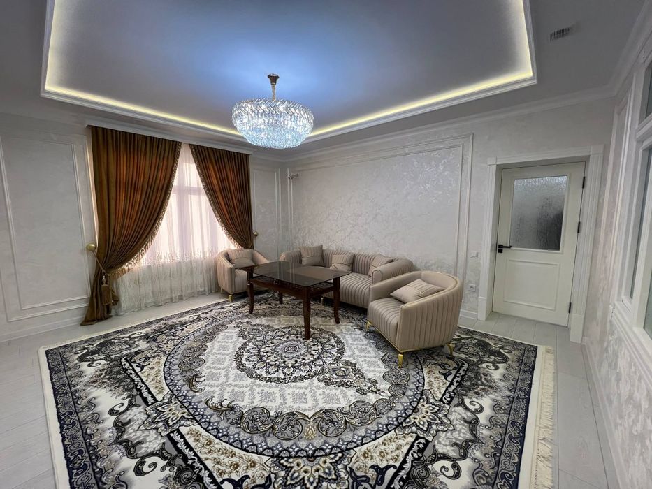 Продаётся 3х Комнатная квартира по адресу Рудакий с евроремонтом