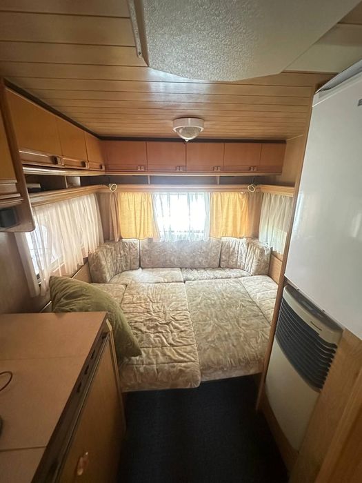 Домик на колосах