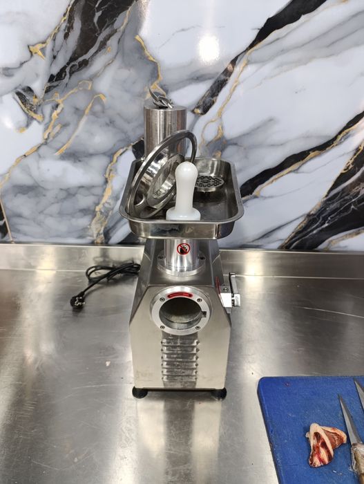 Мясорубка сотилади.