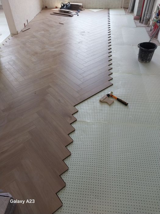 Укладка ламината и таркета.