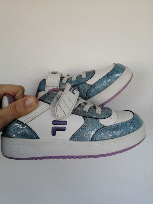 Pantofi sport mărimea 28