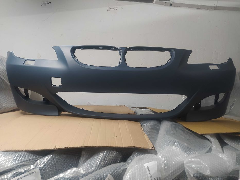 Oferta!-Bara fata BMW E60 Sedan/TOURING tip M5 2003-2007