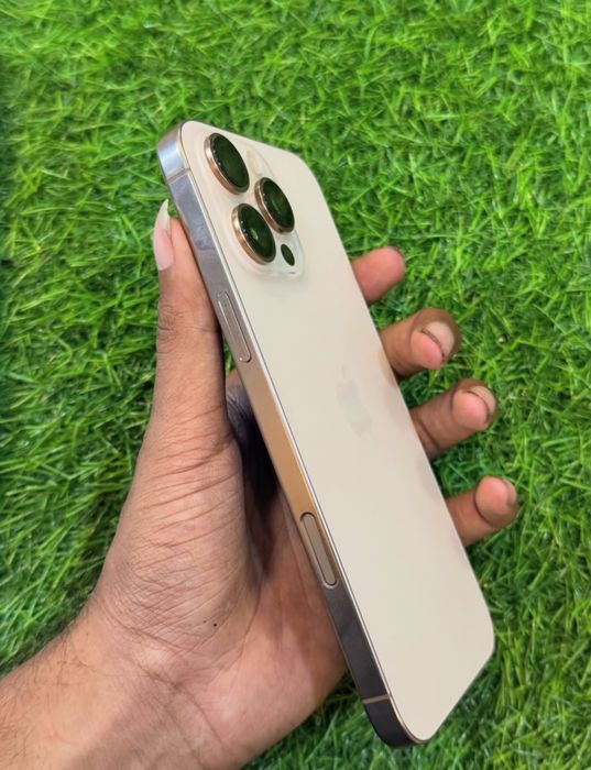 iPhone 16  ProMax 256Gb Desert Titanium Akk: 98% Radnoy