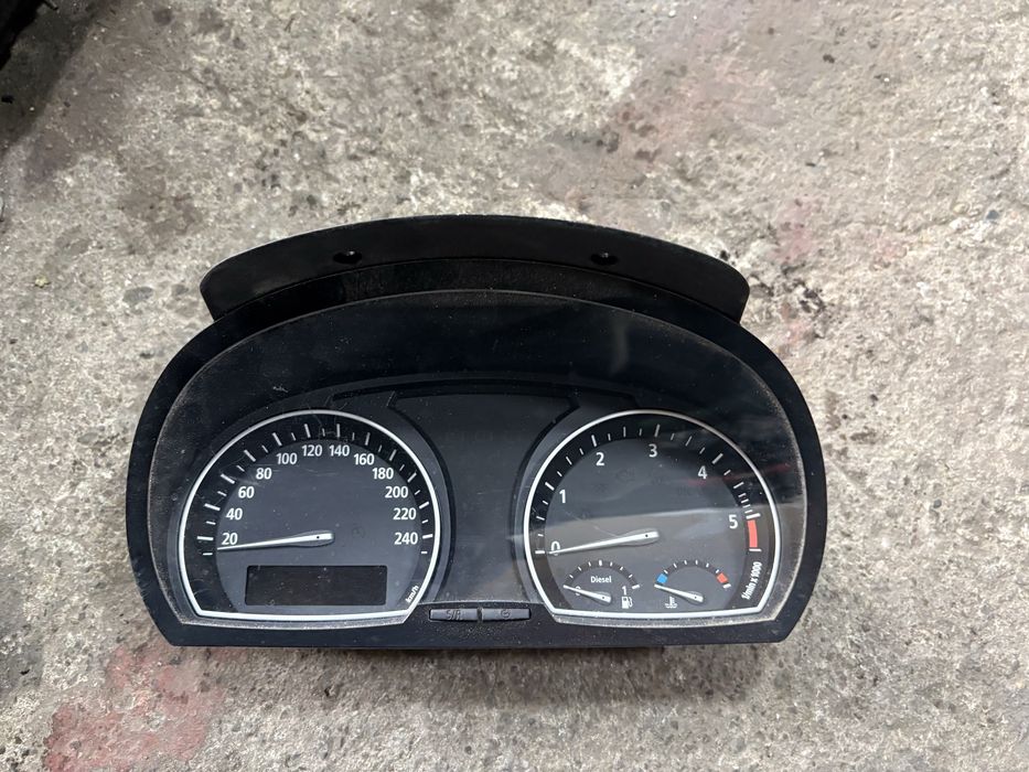 Bmw e83 x3 2.0d Километраж