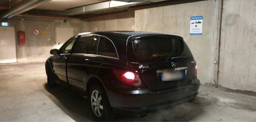 Mercedes-Benz R-classe на части