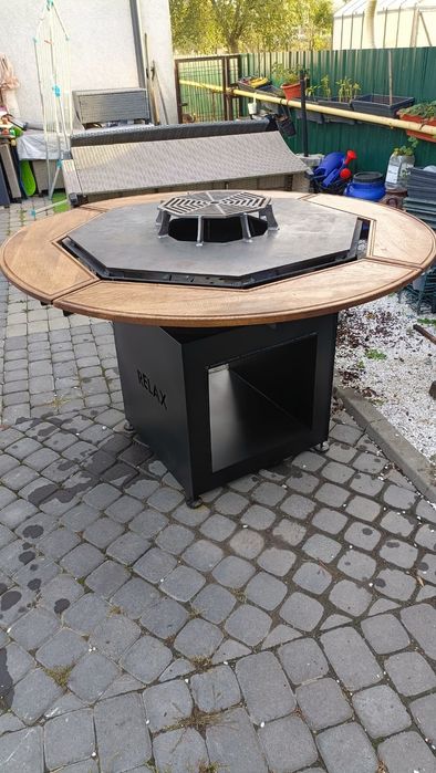 Gratar rotund cu plită