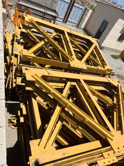 Минора кран Bashniy kran XCMG 12 tonna sotuvda tayyor