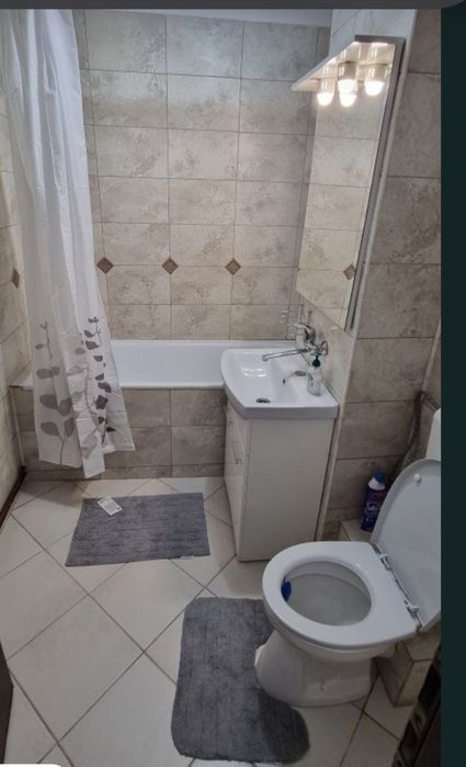 PF inchiriez apartament Pandurilor