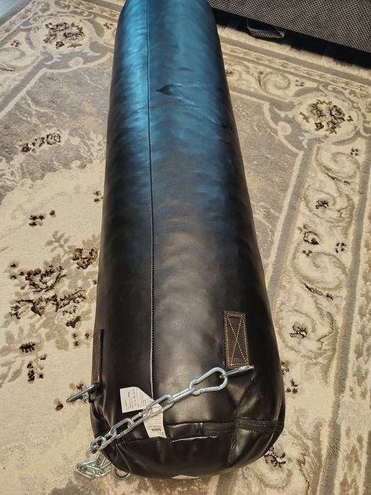 Vând sac de box de 32 kg