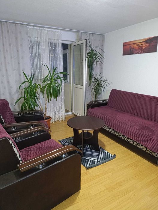 Apartament 3 camere semidecomandat, zona Luica, proprietar