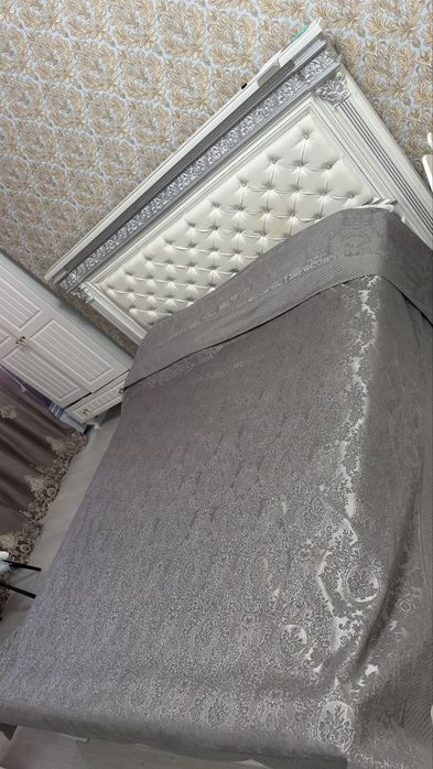 Продам кровать 160 на 200