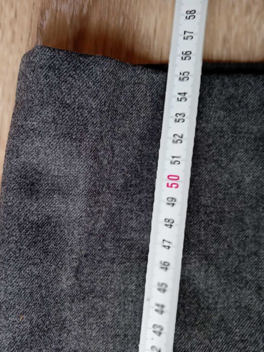 Ted Baker 98% wool пола