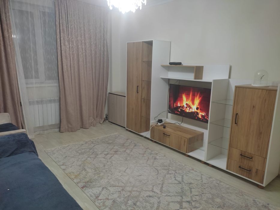 Сдается 2 ком кв посуточно Сатпаева районе ресторан Туран