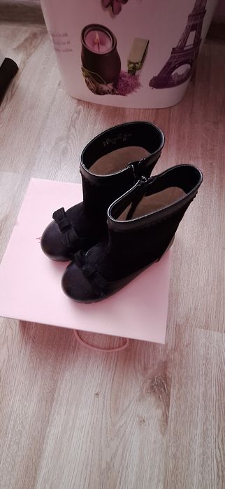 Детски боти 27 номер