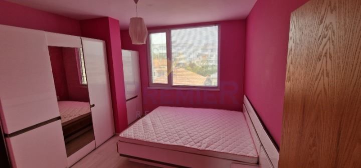 Дава се под наем Четиристаен апартамент в Варна, Аспарухово - 105 кв.м за 765 € - Снимка #3