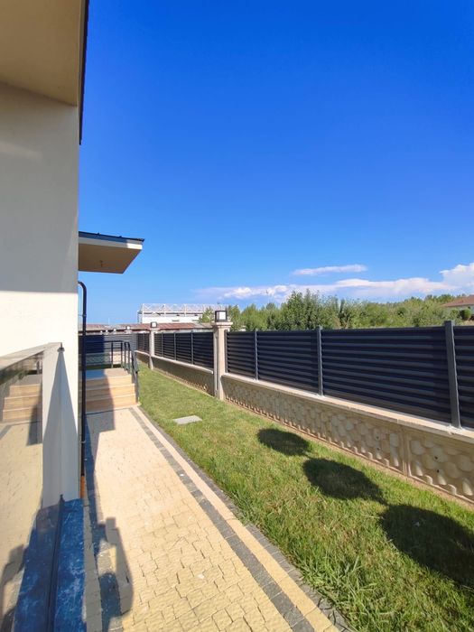 Ограда тип щора с ламели 80 лв на м2