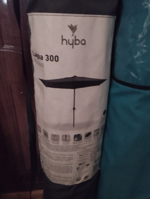 Două umbrele mari noi