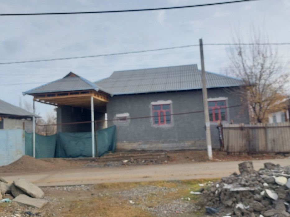 Дом в Гулистане продам за 48500$