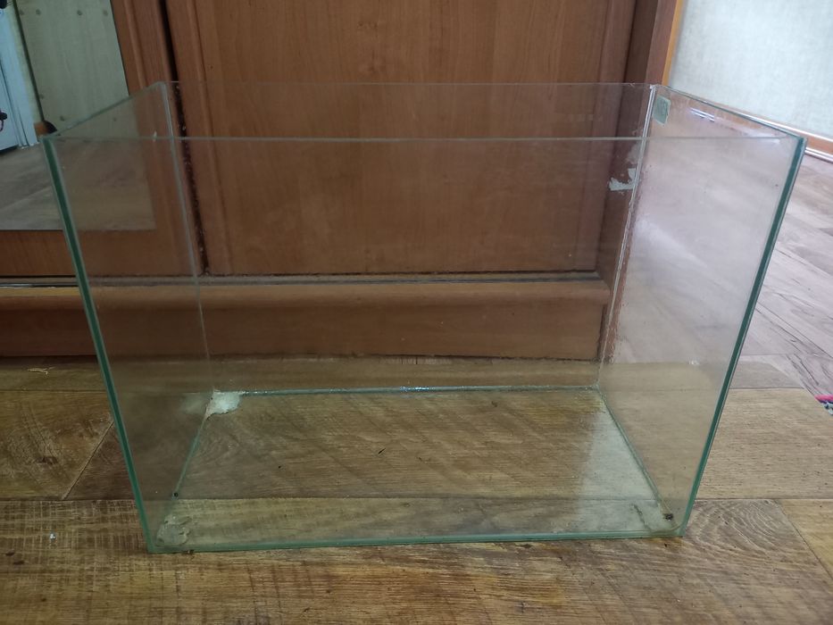 Продам аквариум 32л.