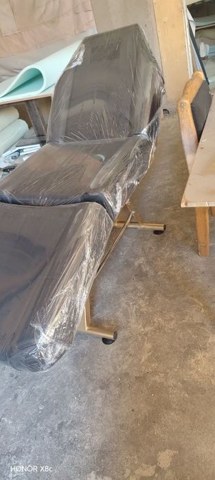 Kasmetologicheskoy kushetka