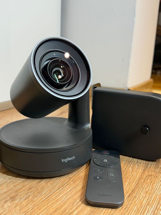 Logitech Rally Ultra HD 4K + Rally Mic Pod / ca NOI / Fara urme uzura