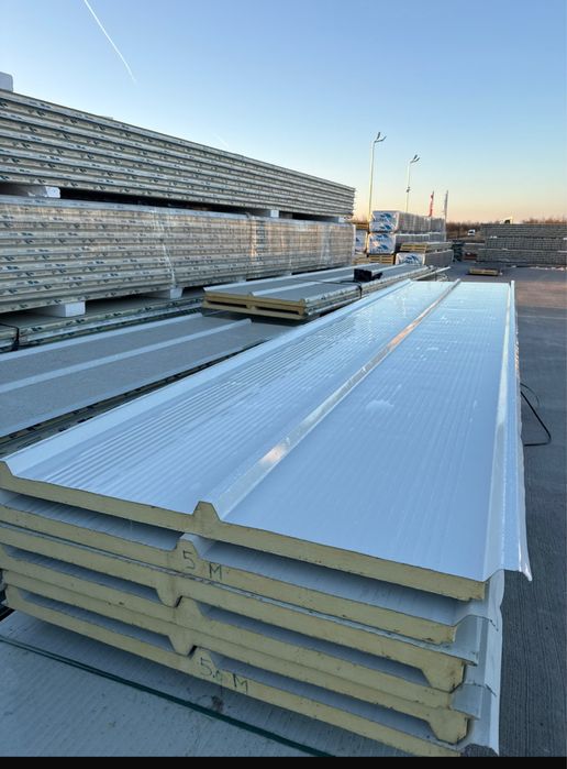 Panouri sandwich perete / acoperis STOC