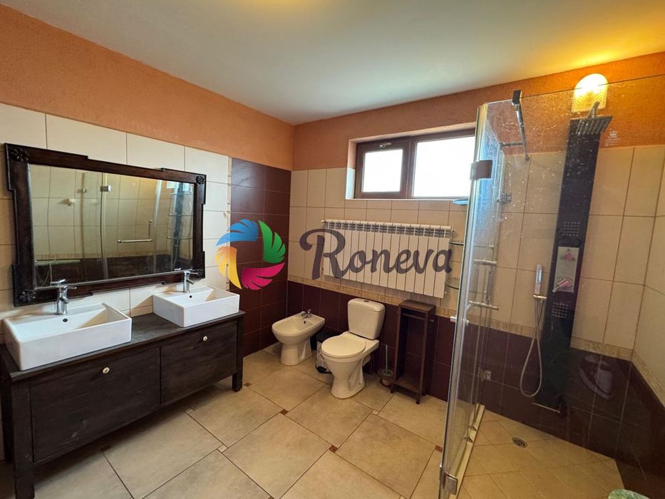 Къща в Варна, област-с.Кичево площ 240 цена 300000