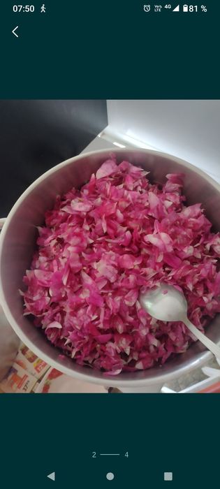 Dulceață de trandafiri