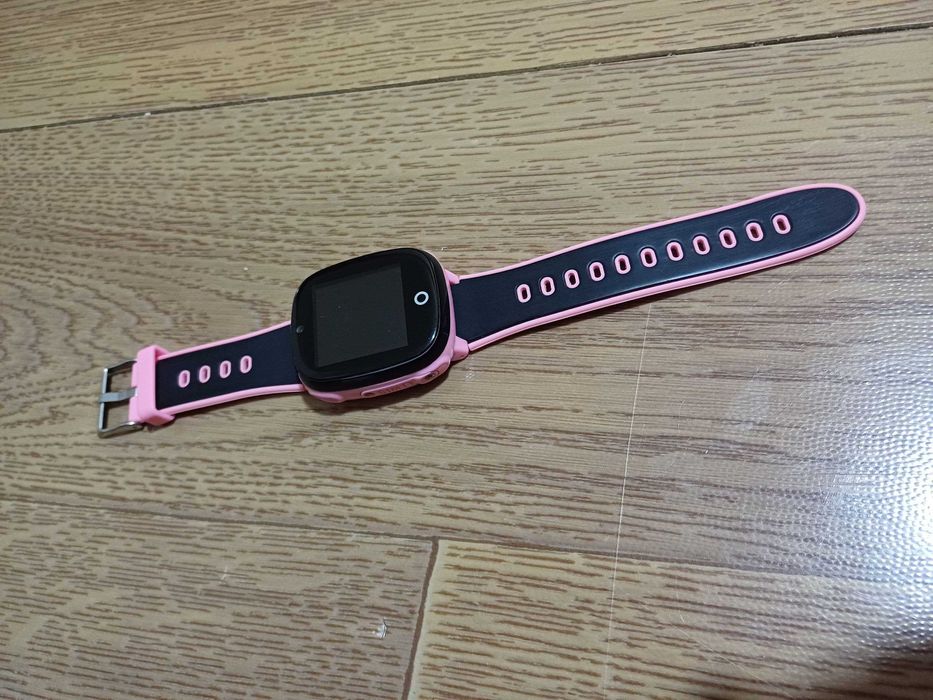 Bolalar soati Smart watch sotiladi