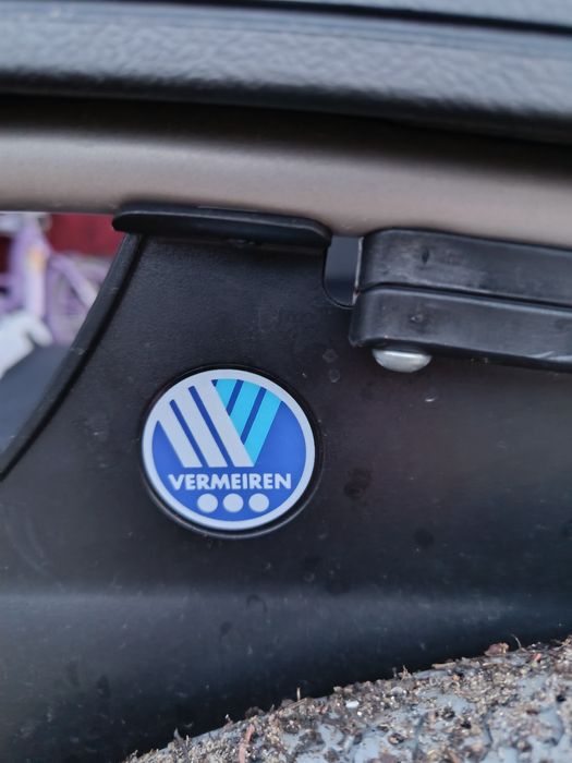 Продам инвалидное кресло-каляска.