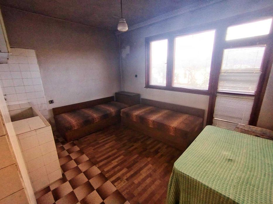 Имот Корект продава Къща с. Конуш. Обл. Пловдив