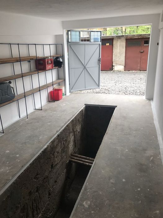 Vand garaj Baia Mare