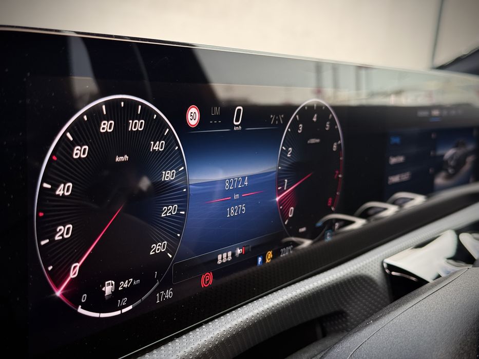Mercedes Benz CLA 180 AMG Hibrid GARANTIE