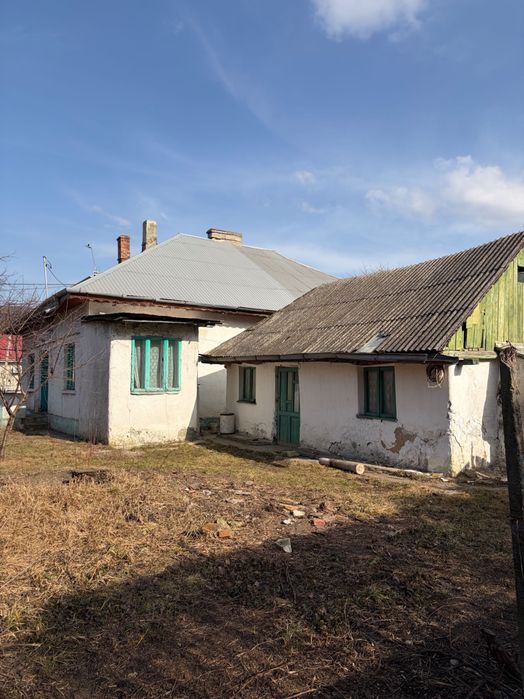 Vând casă zona centrală Pașcani