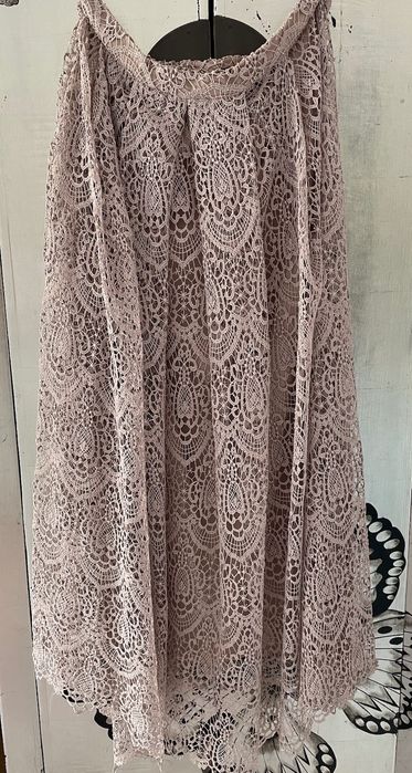 Fusta Autograph din dantela