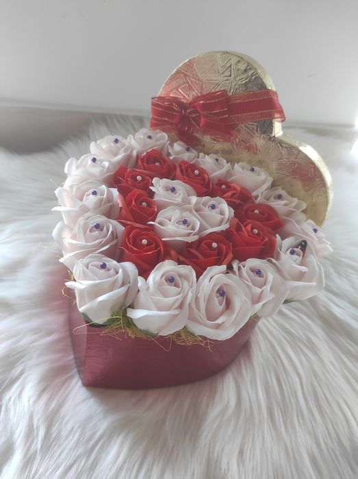 Aranjamente trandafiri de săpun