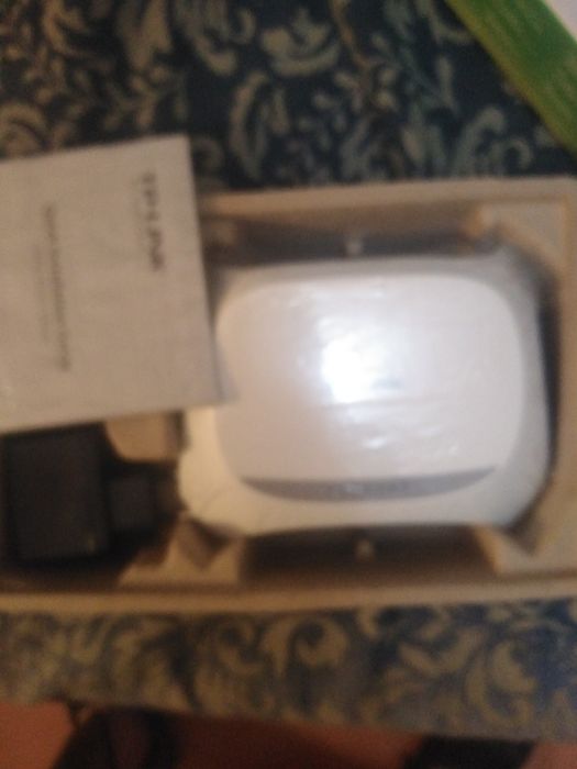 Продам роутер БУ